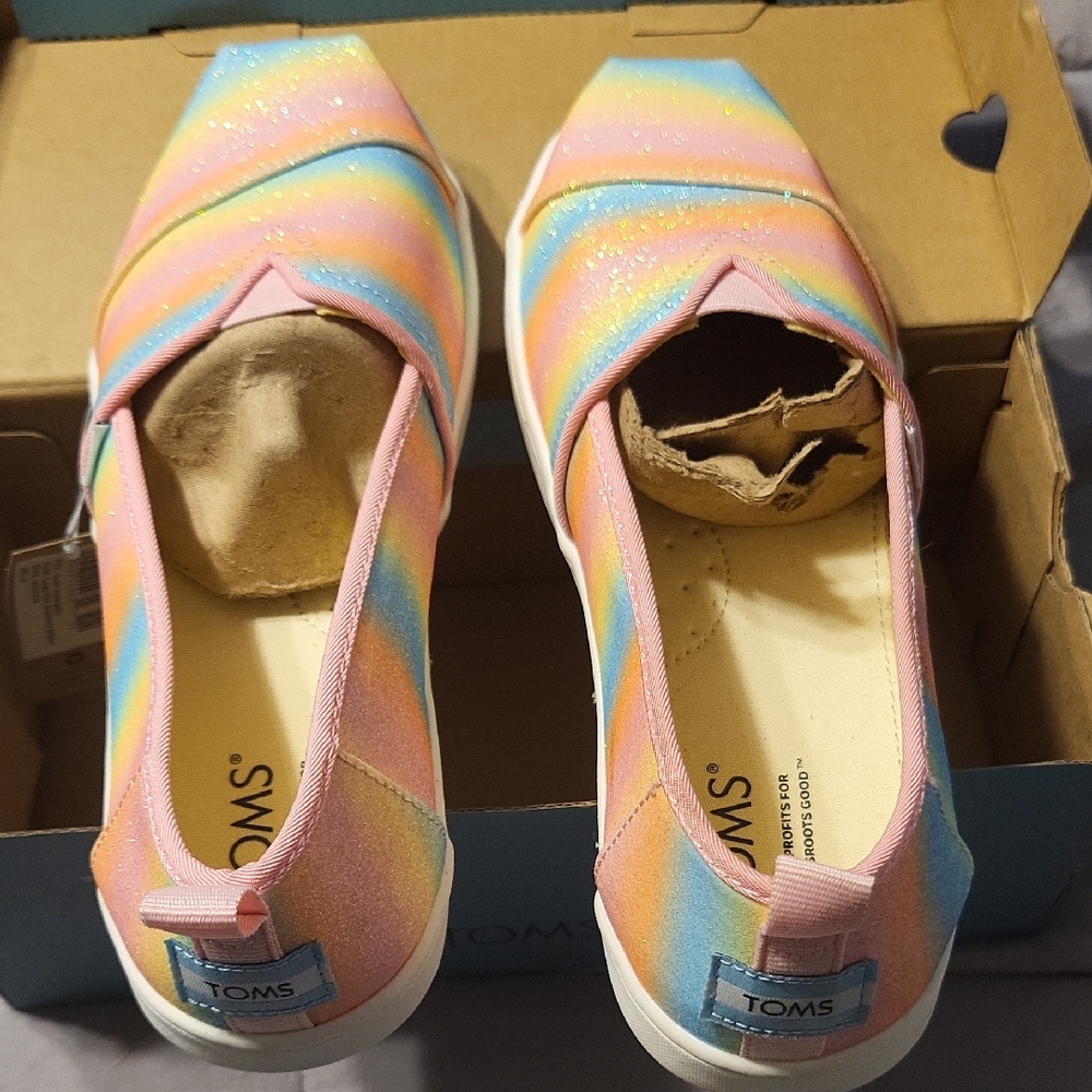 Toms Pink and Blue Slippers Comfortable Canvas Design